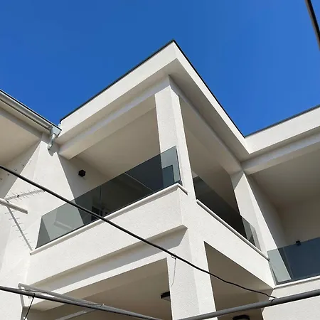 Frane Apartmán Tribalj