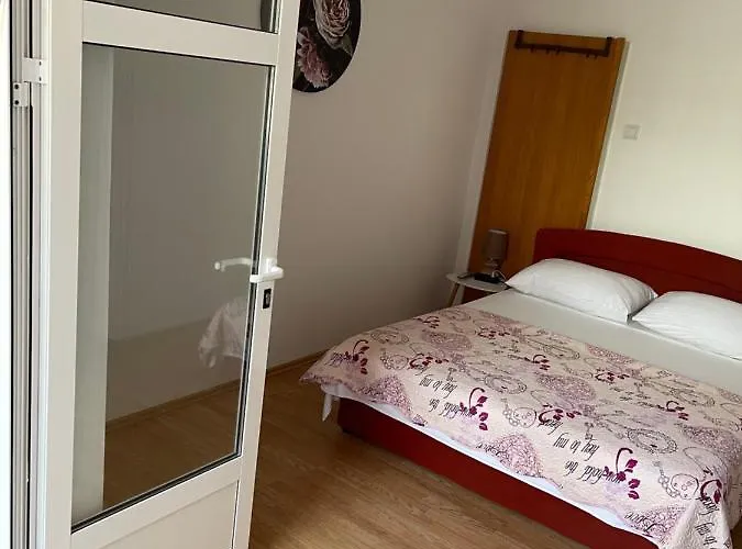 Frane Appartement Tribalj